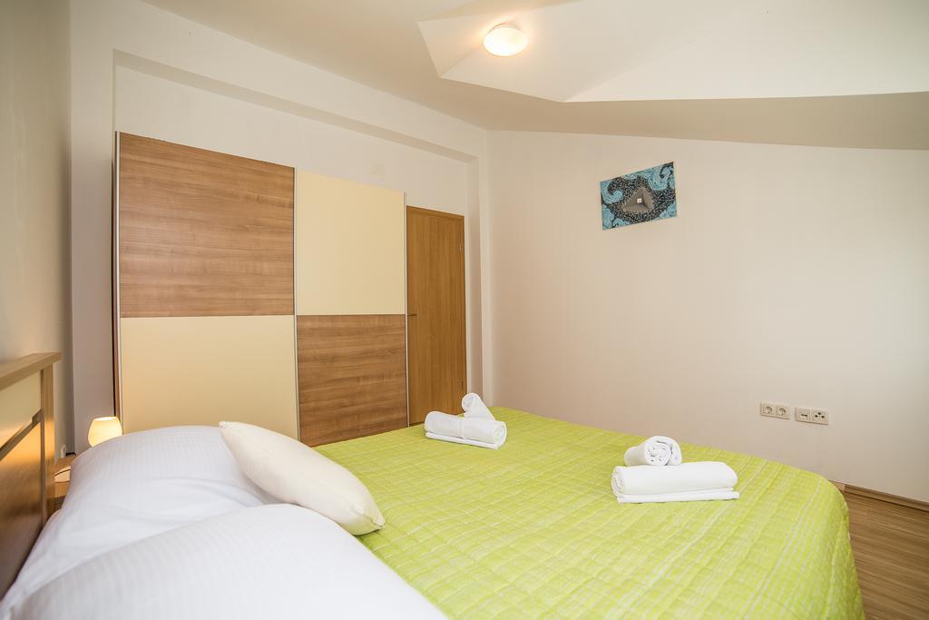 Apartments Saldun Трогир Экстерьер фото