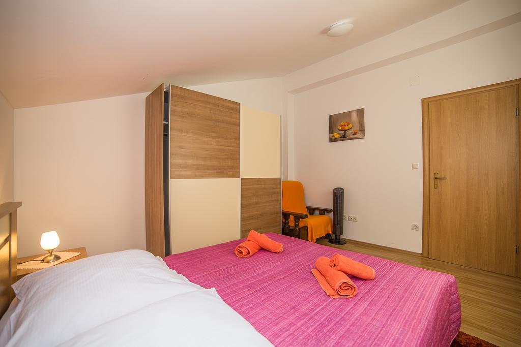 Apartments Saldun Трогир Экстерьер фото
